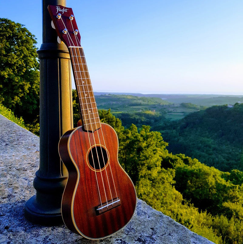 Flight MUS2 Soprano Ukulele With Padded Gig Bag