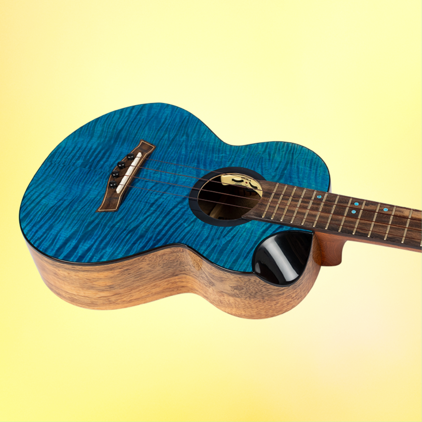 Flight Comet EQ-A Blue Tenor Electro Acoustic Ukulele with Premium Gig Bag (Arriving Dec)