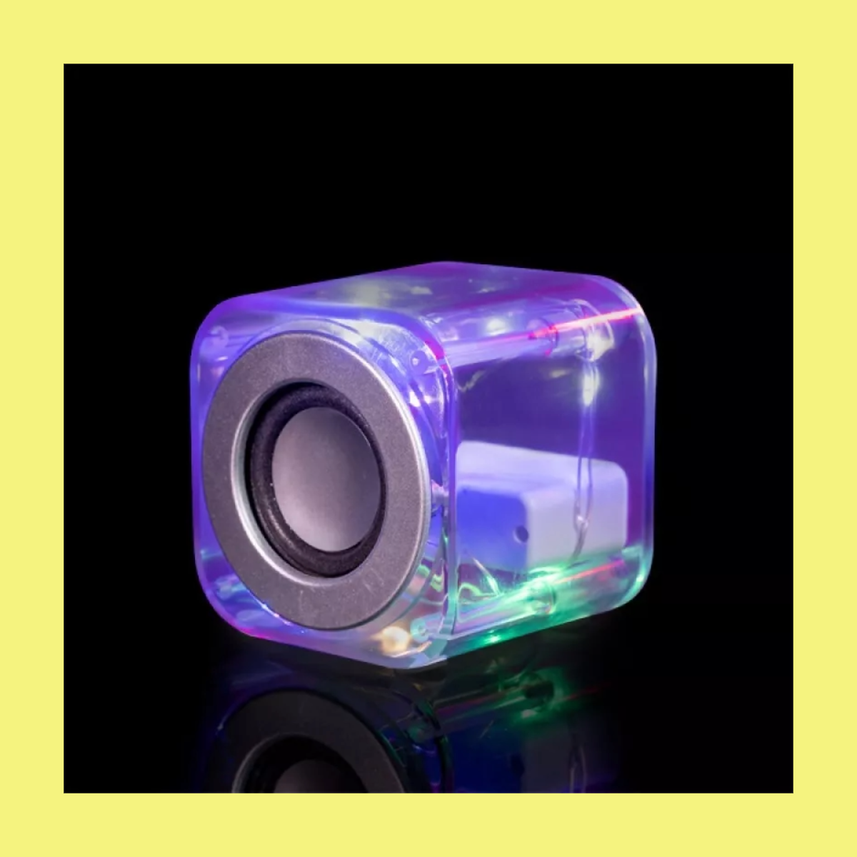 Light Up Bluetooth Speaker - Clear Cube